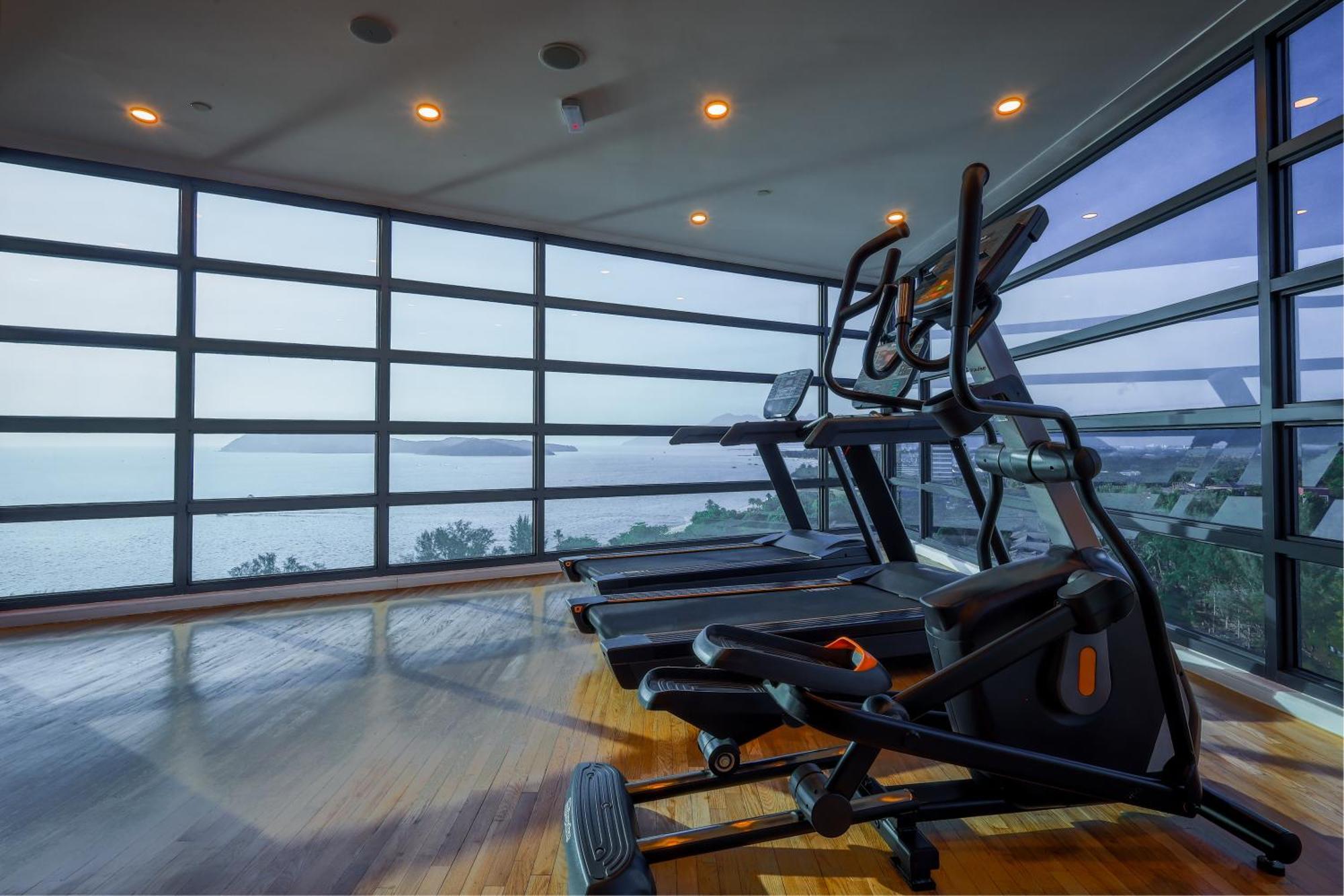 The Riyaz Lavanya Langkawi Pantai Cenang  Kültér fotó The gym at the hotel