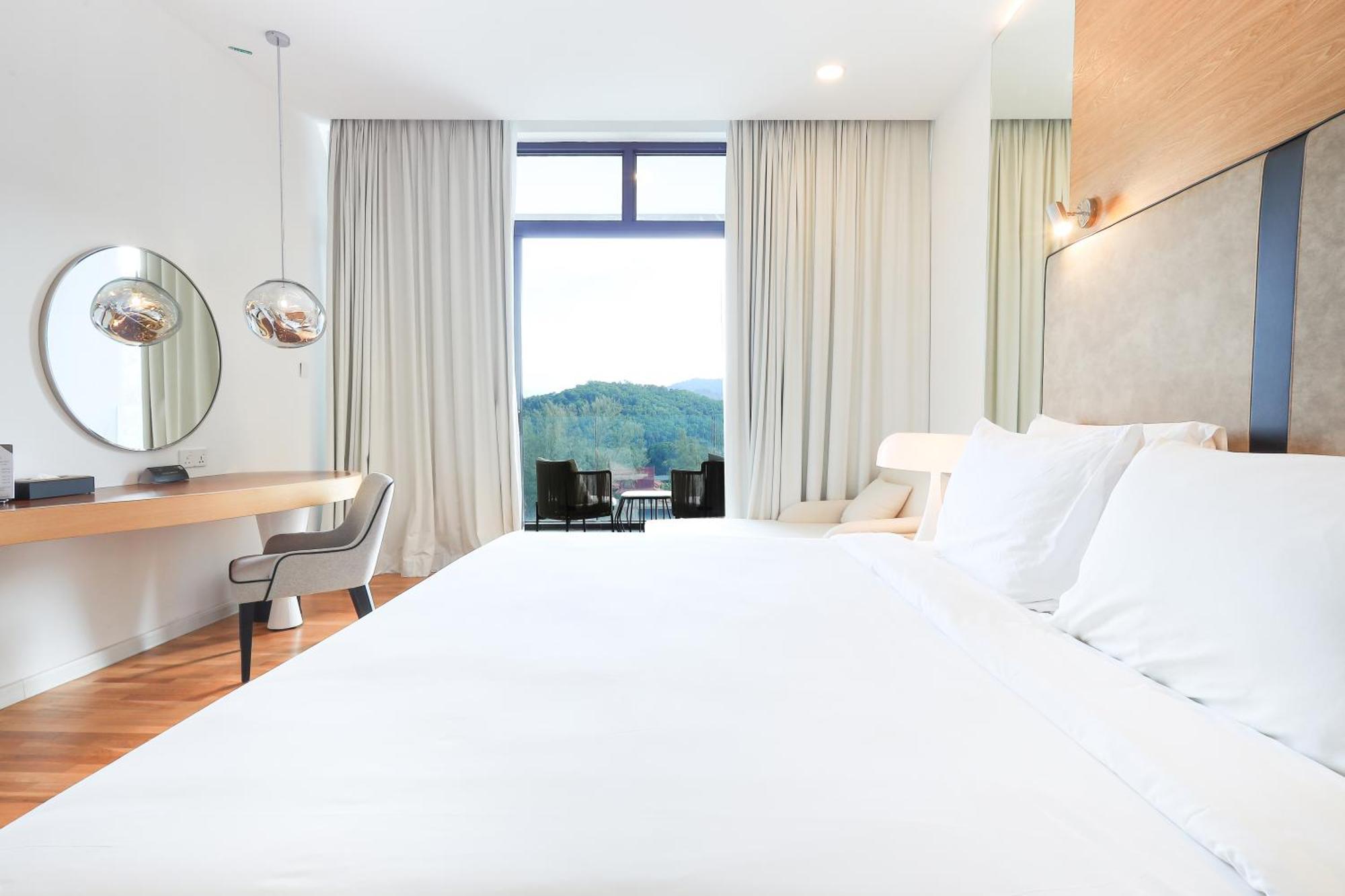 The Riyaz Lavanya Langkawi Pantai Cenang  Kültér fotó Deluxe Room